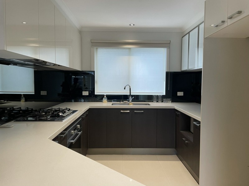 1/5 Gordon Street, Cranbourne VIC 3977