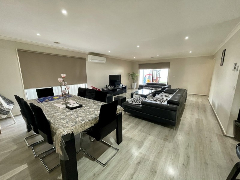 35 Cortula Road, Cranbourne East VIC 3977