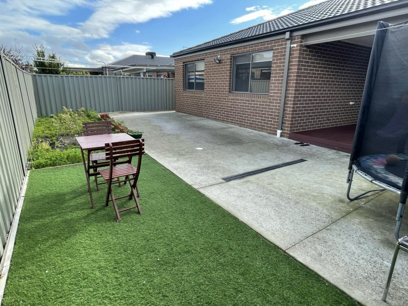 35 Cortula Road, Cranbourne East VIC 3977