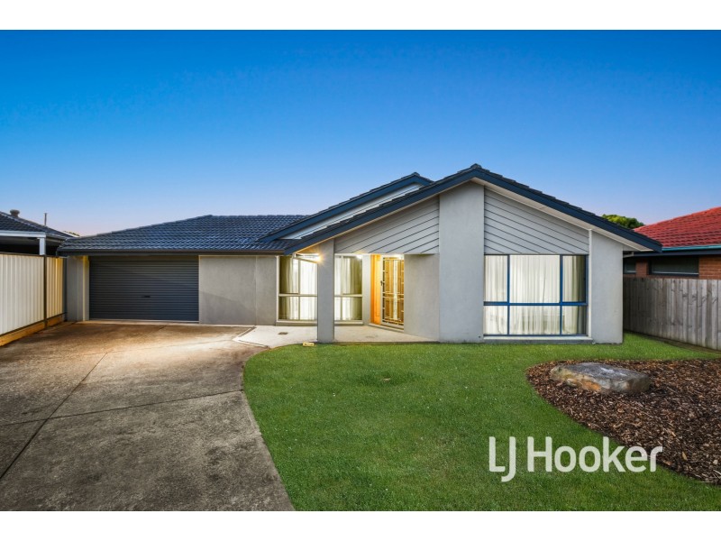 13 South Anderson Court, Cranbourne VIC 3977