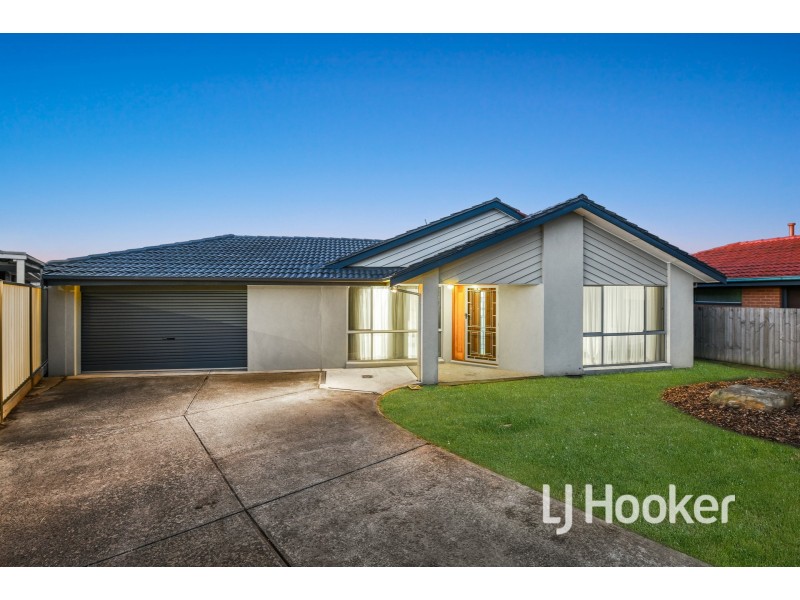 13 South Anderson Court, Cranbourne VIC 3977