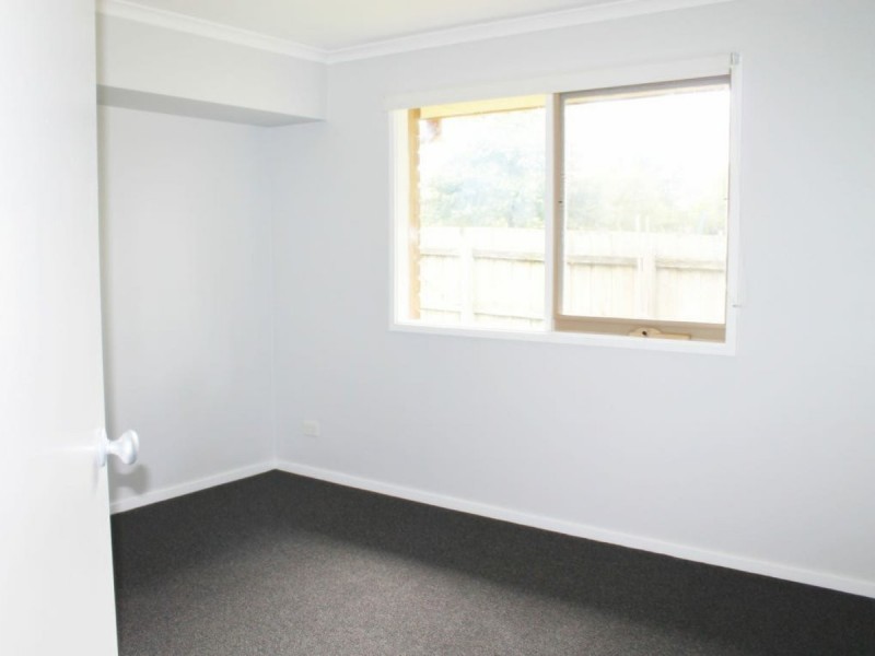 18 ROSEMONT DRIVE, Narre Warren VIC 3805