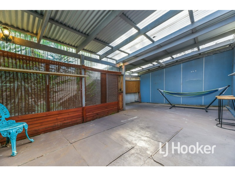 14 Kalyptos Walk, Cranbourne VIC 3977