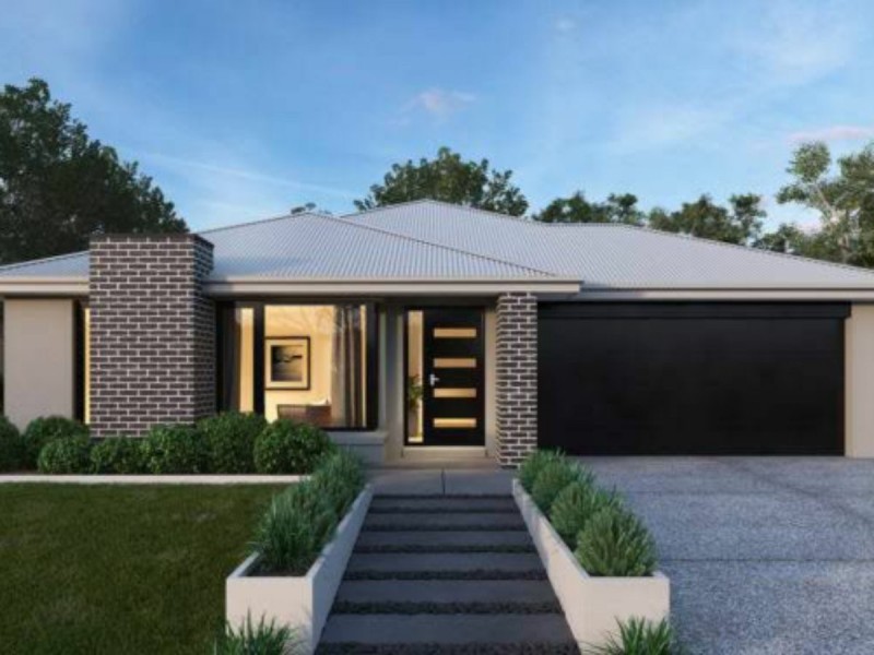 32 Handsome Avenue, Clyde North VIC 3978