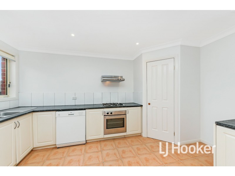 Unit 1/30 Fifth Avenue, Dandenong VIC 3175