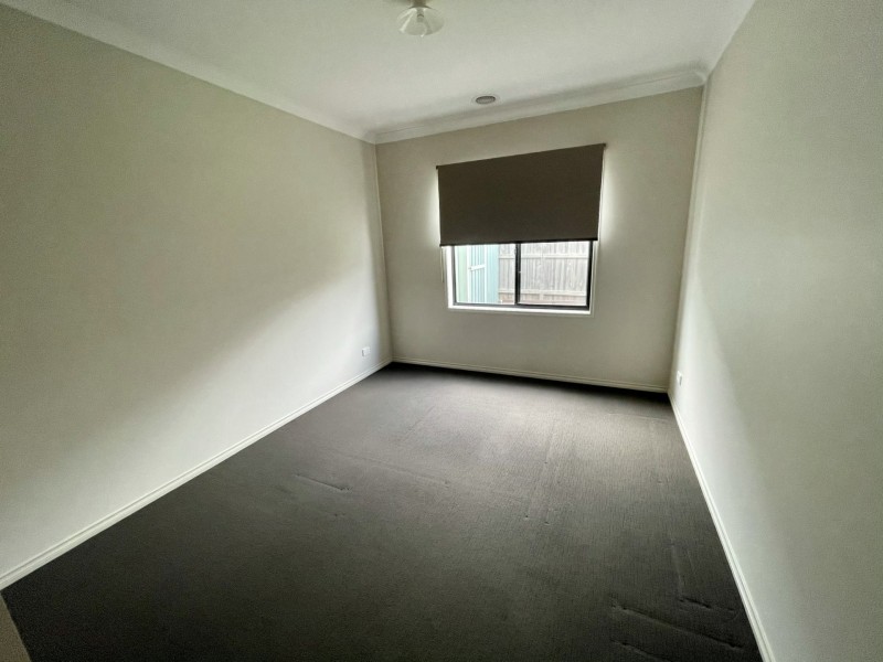 5 Monique Rose Drive, Cranbourne West VIC 3977