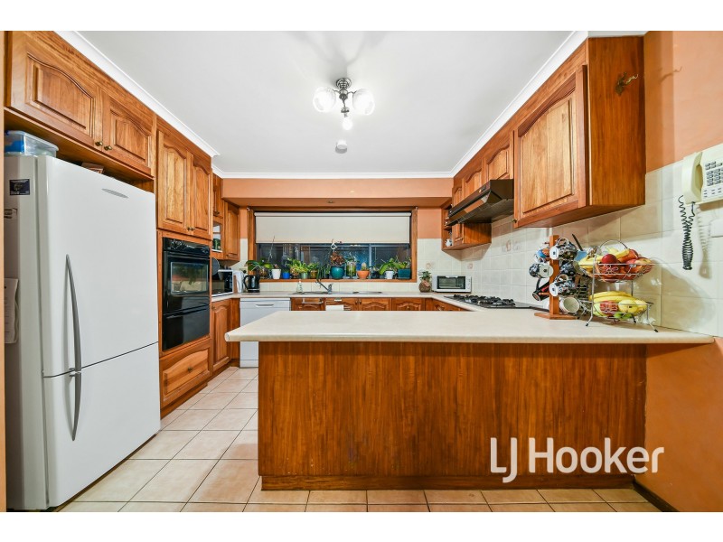 63 Marylyn Place, Cranbourne VIC 3977