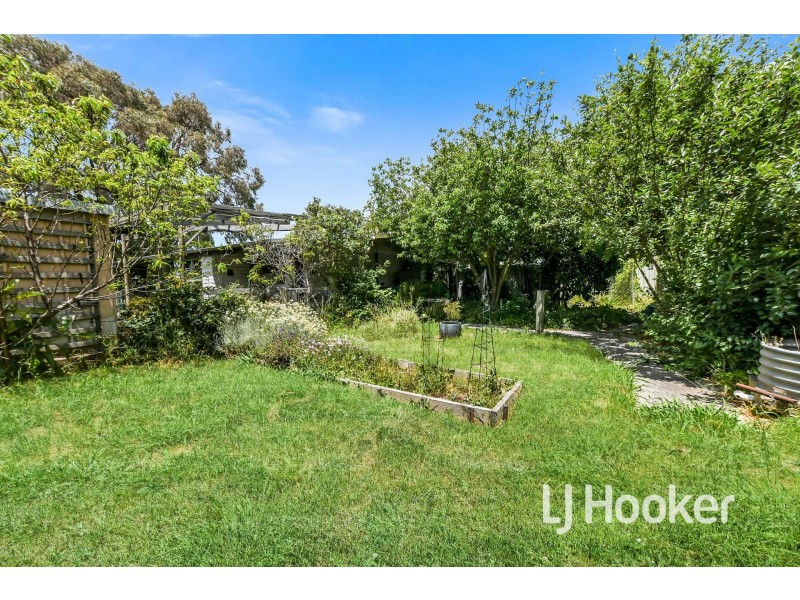 7 Smethurst Street, Cranbourne VIC 3977