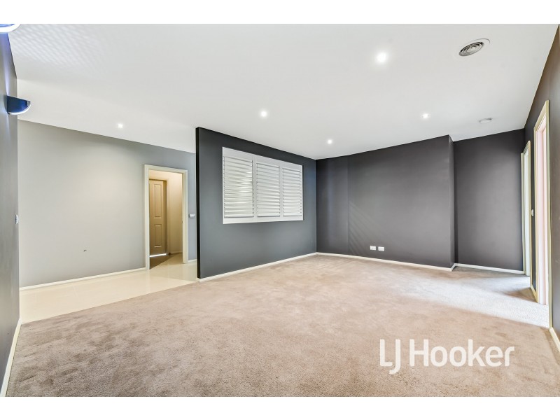 6 Cherrywood Way, Narre Warren South VIC 3805