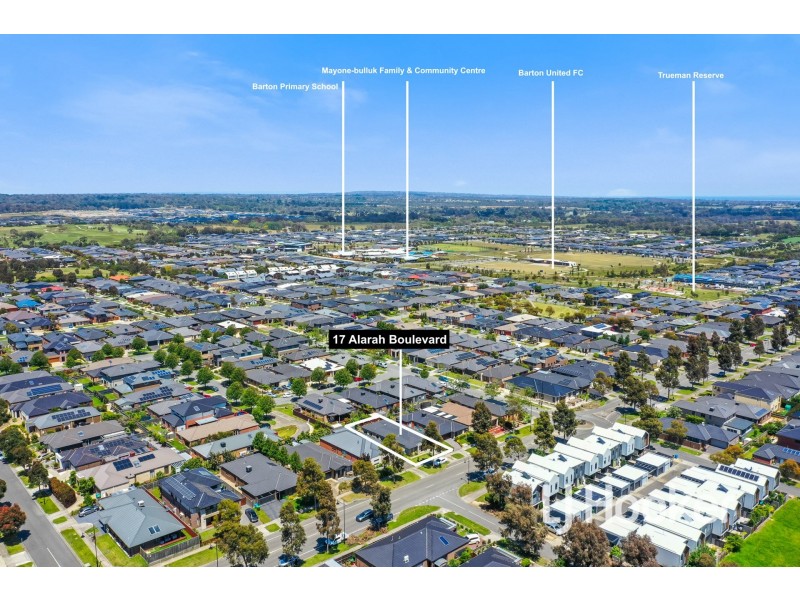 17 Alarah Boulevard, Cranbourne West VIC 3977