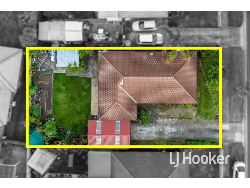 19 Elandra Way, Cranbourne West VIC 3977