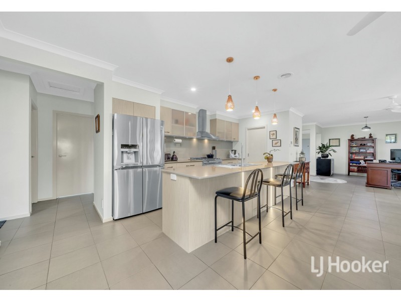 3 Freshfields Drive, Cranbourne North VIC 3977