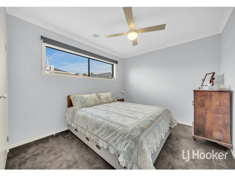 3 Freshfields Drive, Cranbourne North VIC 3977