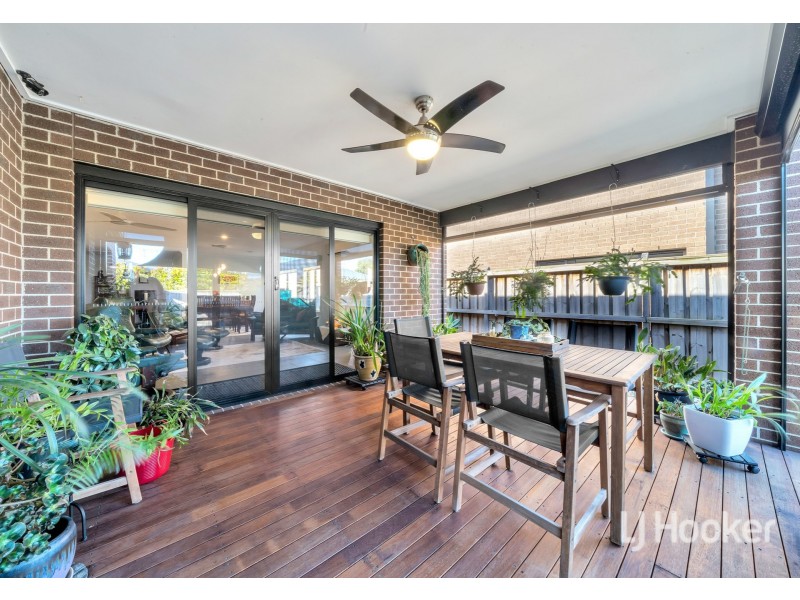 3 Freshfields Drive, Cranbourne North VIC 3977