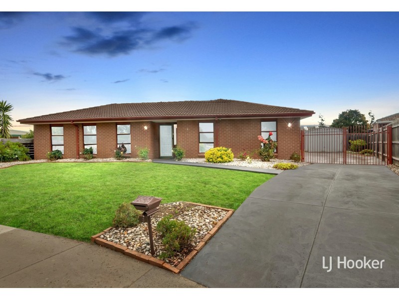 5 Steele Court, Cranbourne North VIC 3977