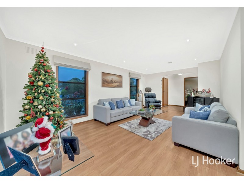 5 Steele Court, Cranbourne North VIC 3977