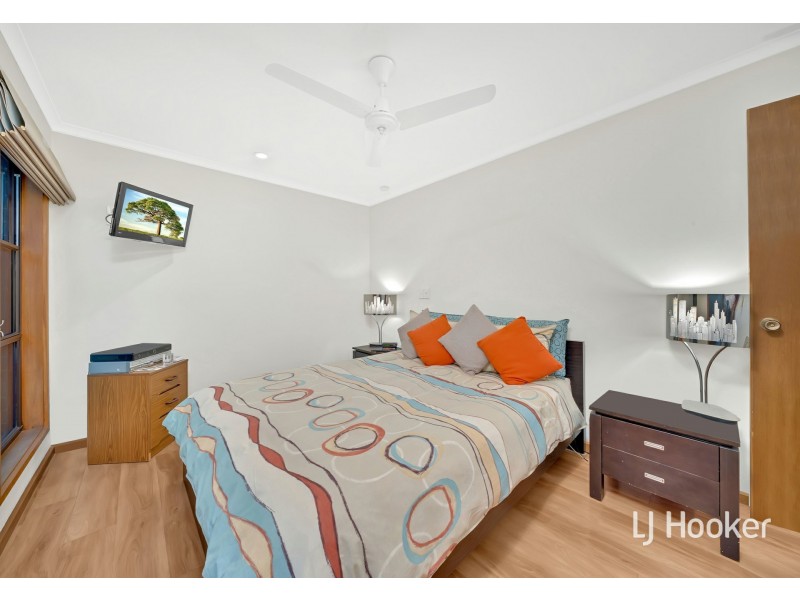 5 Steele Court, Cranbourne North VIC 3977