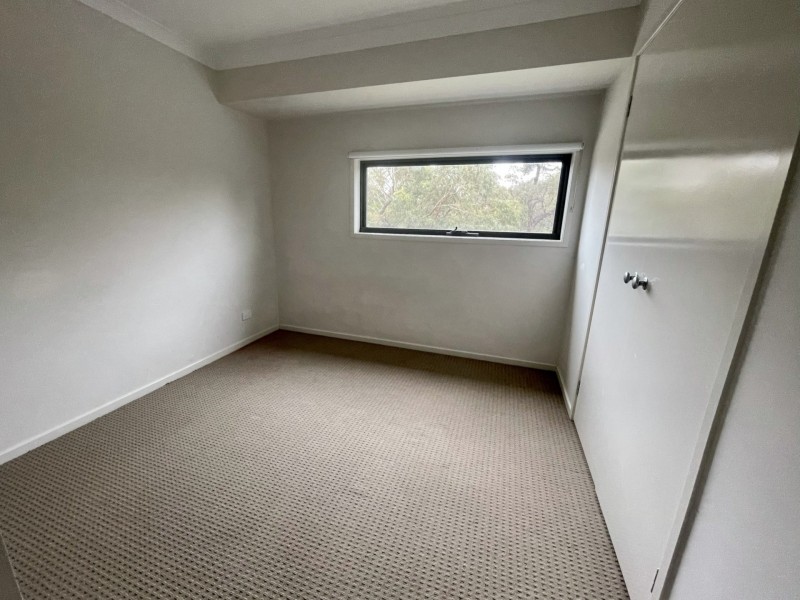 7 Heathland Circuit, Cranbourne East VIC 3977