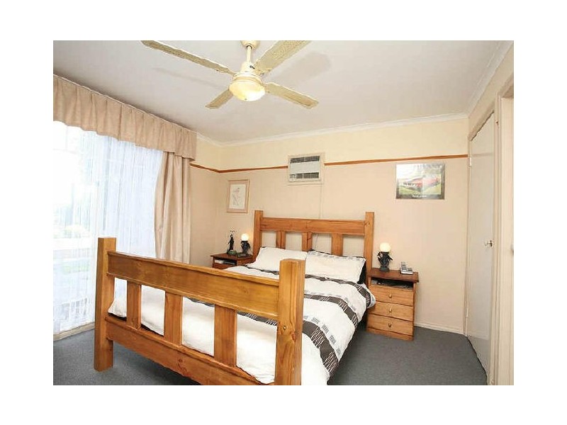 65 Willora Crescent, Cranbourne VIC 3977