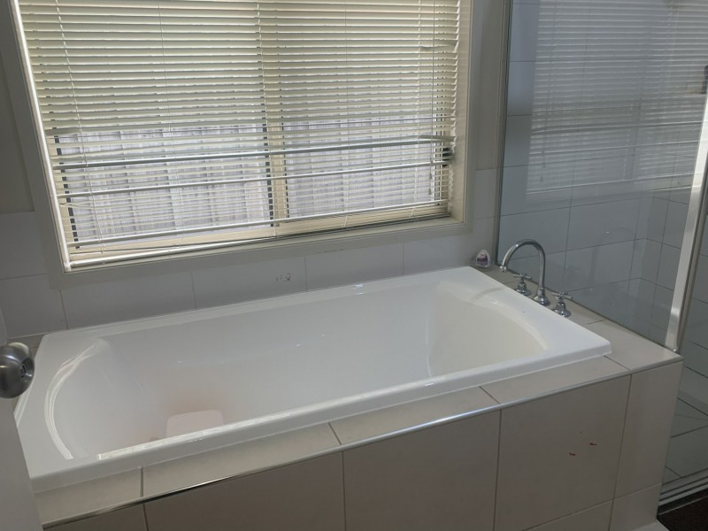 54 Bellarine Drive, Cranbourne VIC 3977