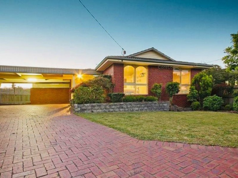 13 Frances Court, Cranbourne VIC 3977