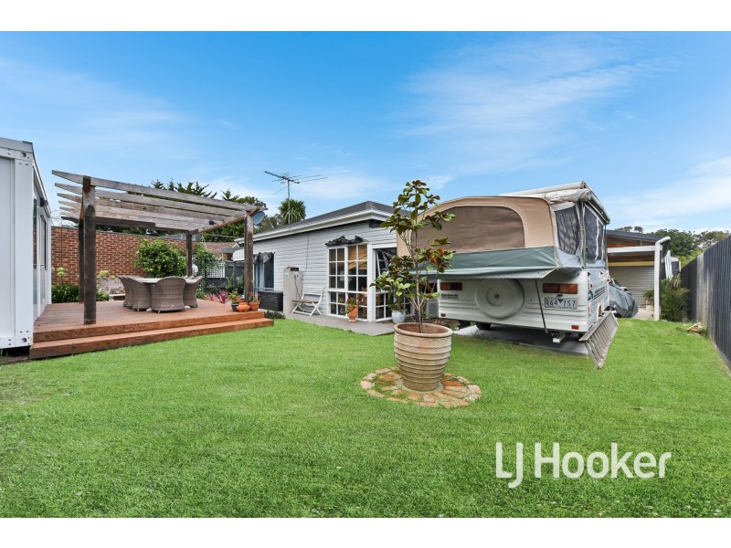 41 Wentworth Street, Cranbourne North VIC 3977