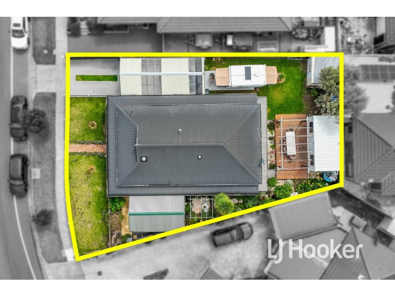 41 Wentworth Street, Cranbourne North VIC 3977