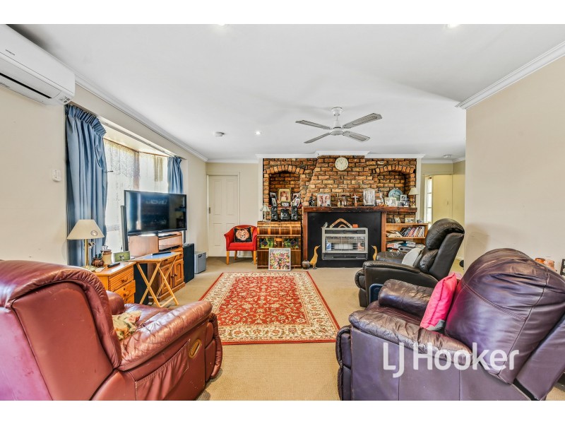 58 Clairmont Avenue, Cranbourne VIC 3977