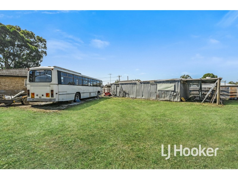 58 Clairmont Avenue, Cranbourne VIC 3977