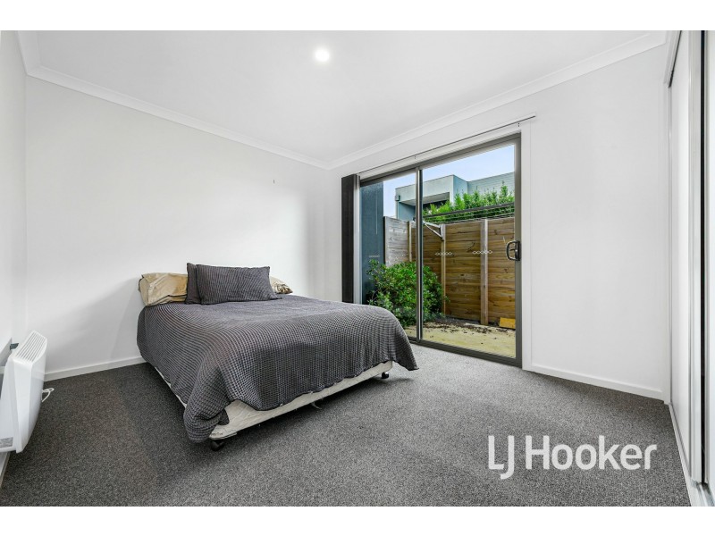 26 Tanino Road, Cranbourne West VIC 3977