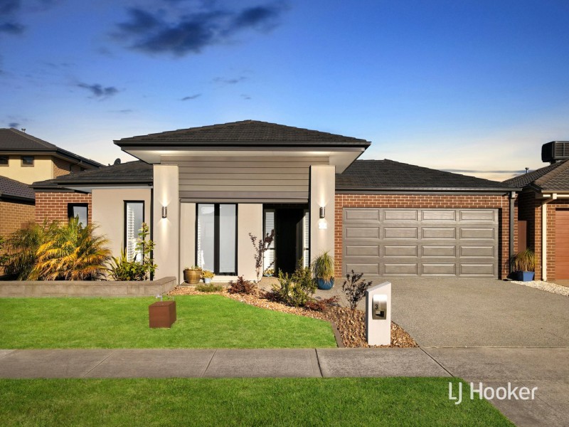 3 Freshfields Drive, Cranbourne North VIC 3977
