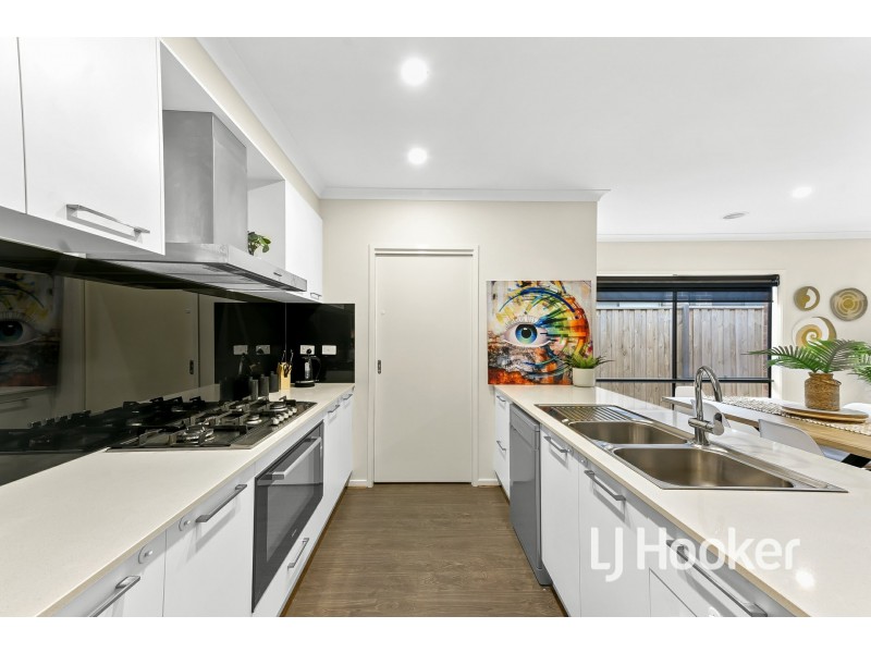 14 Aspire Avenue, Clyde North VIC 3978