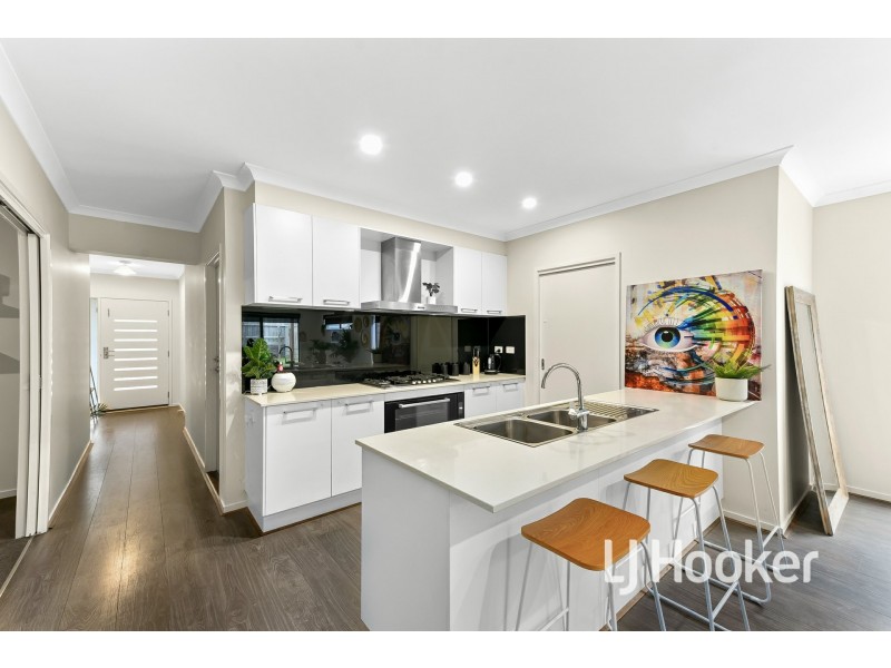 14 Aspire Avenue, Clyde North VIC 3978