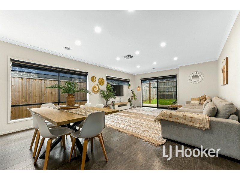 14 Aspire Avenue, Clyde North VIC 3978