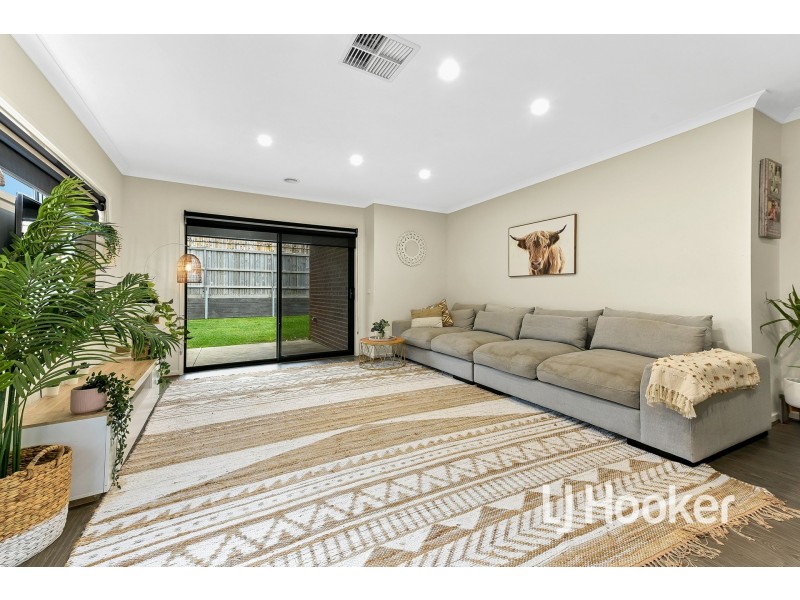 14 Aspire Avenue, Clyde North VIC 3978