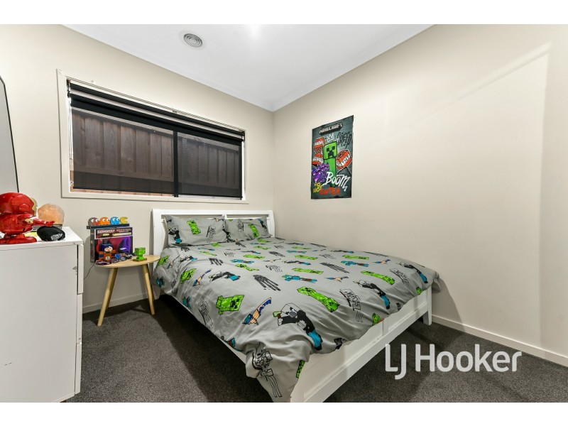 14 Aspire Avenue, Clyde North VIC 3978