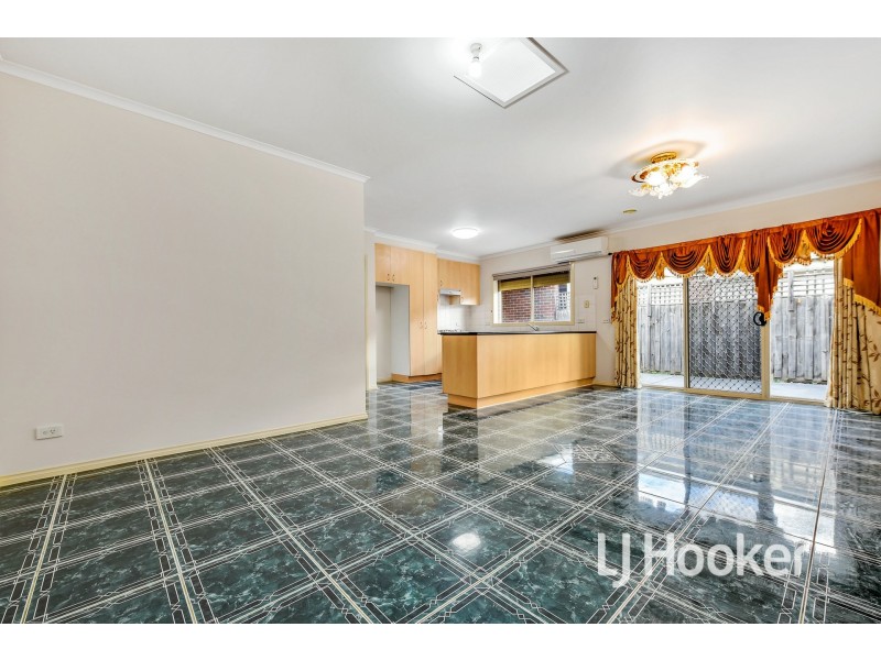 18/96 Botanical Grove, Doveton VIC 3177