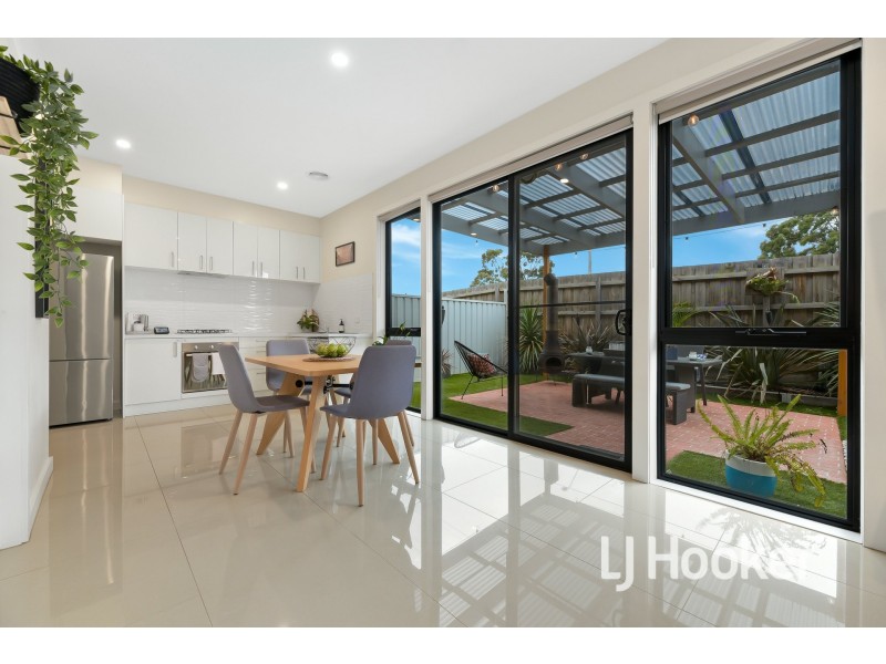 8 Winter Lane, Carrum Downs VIC 3201