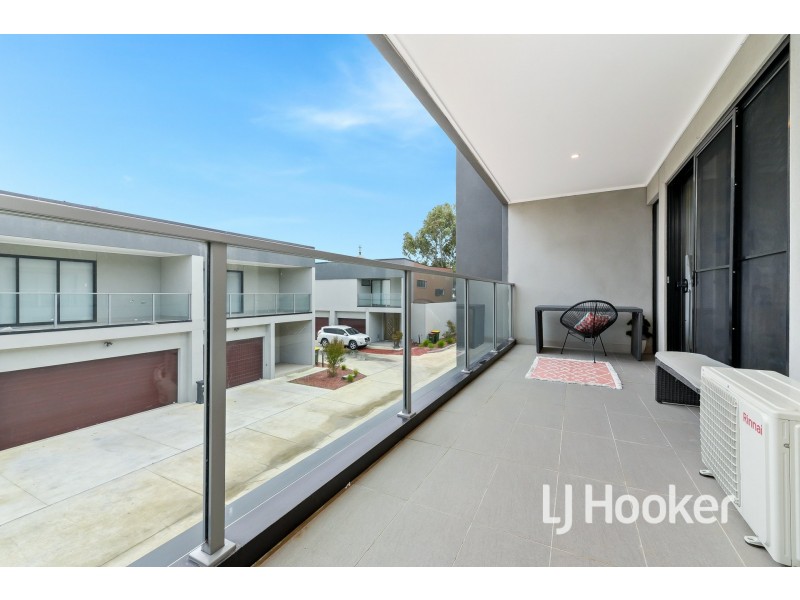 8 Winter Lane, Carrum Downs VIC 3201