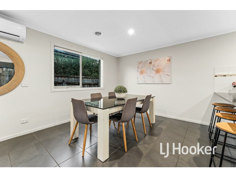 35 George Frederick Road, Cranbourne West VIC 3977
