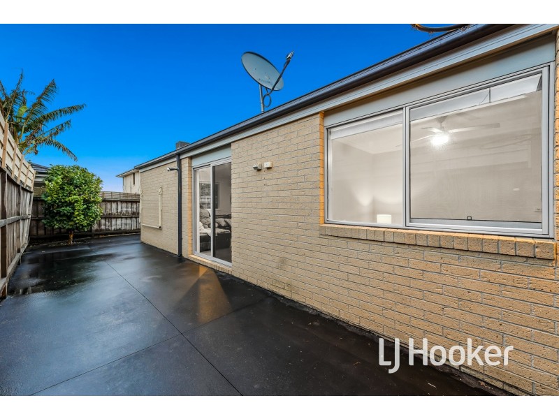 35 George Frederick Road, Cranbourne West VIC 3977