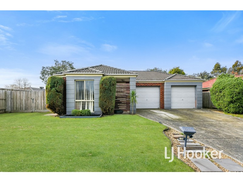 46 Bates Street, Cranbourne West VIC 3977