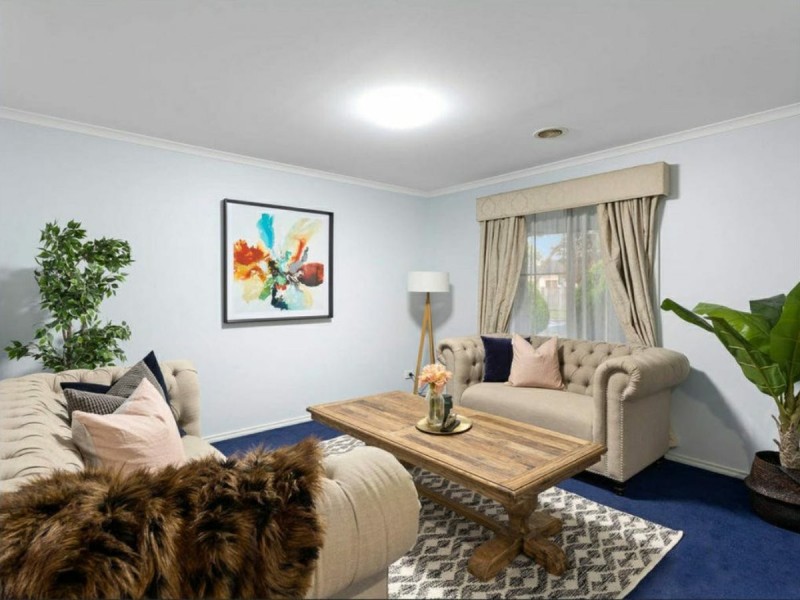 35 Paterson Drive, Lynbrook VIC 3975