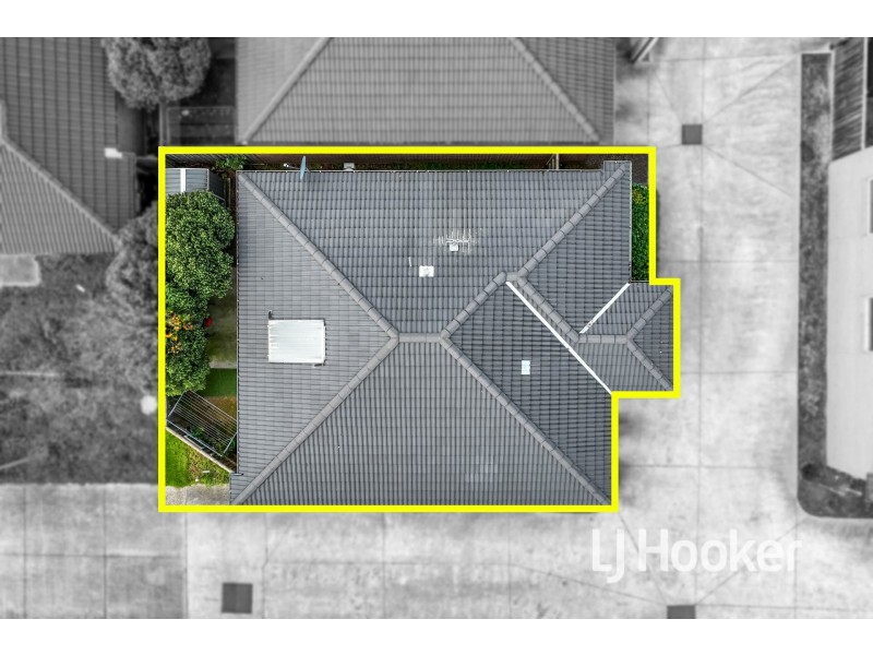 13/37-39 Valencia Circuit, Cranbourne VIC 3977