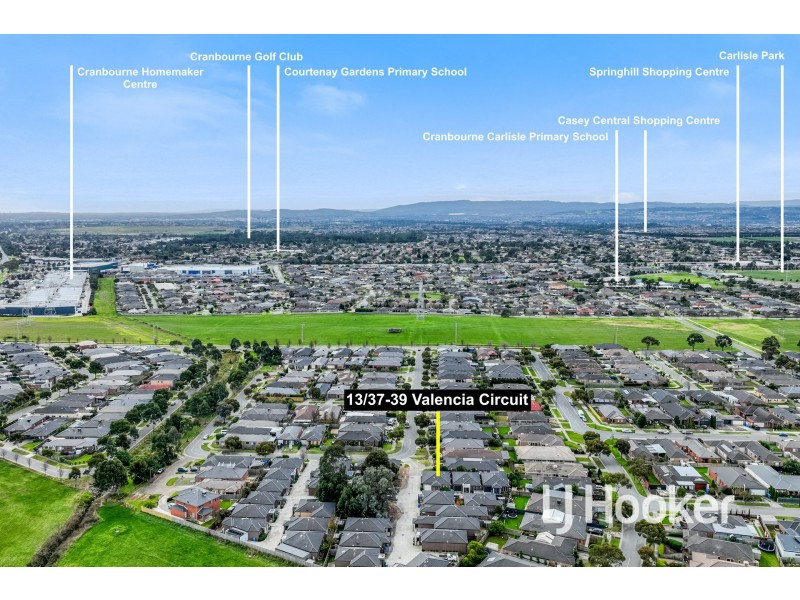 13/37-39 Valencia Circuit, Cranbourne VIC 3977