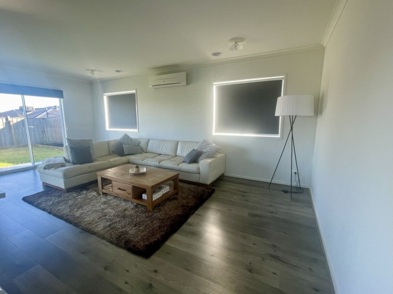 Clyde North VIC 3978