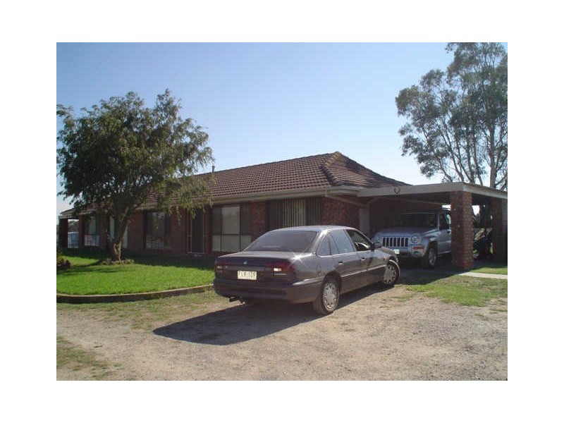 25 Keipha Road, Cranbourne VIC 3977