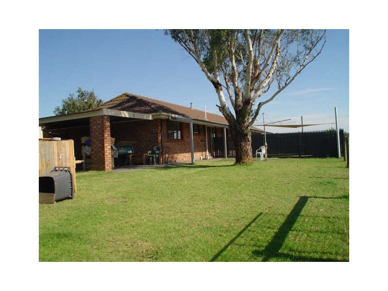 25 Keipha Road, Cranbourne VIC 3977