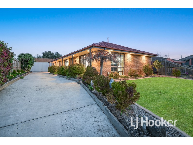 10 South Anderson Court, Cranbourne VIC 3977