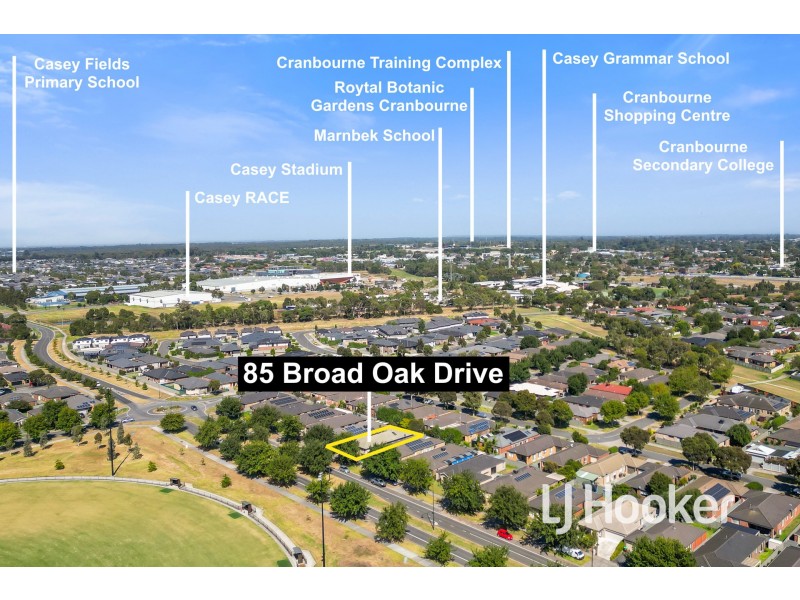 85 Broad Oak Drive, Cranbourne East VIC 3977